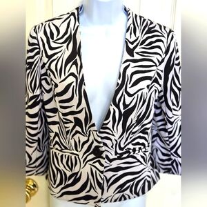 Boston Proper Blazer Women's Size 4 Black & White Zebra‎ Print